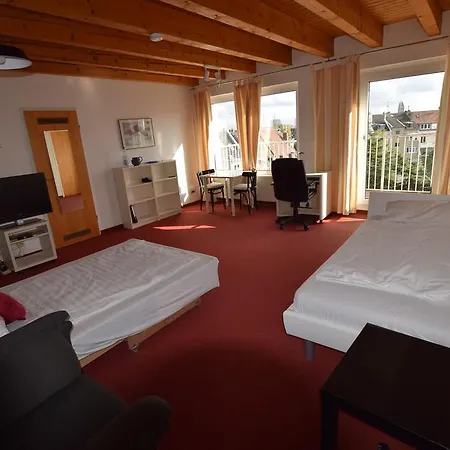 Tolstov-Hotels Big Room Apartment With Balcony Apartment