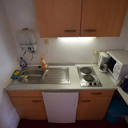 Tolstov-Hotels Big Room Apartment With Balcony Apartment Dusseldorf